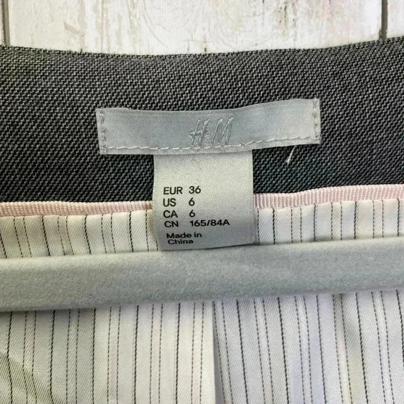 H&M A-Line Gray knee length dress size 6 - Picture 3 of 12